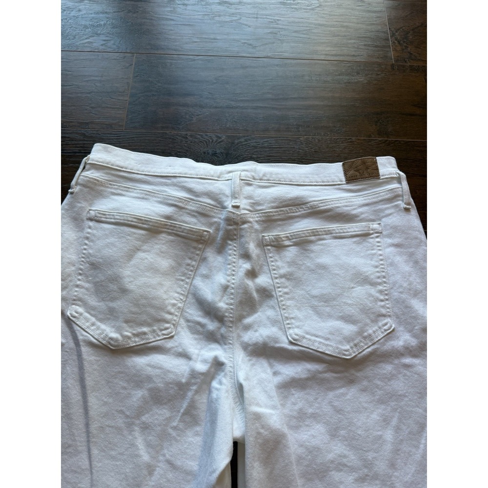 American Eagle Women's White Denim Shorts Stretch Baggy Bermuda Size 16 Casual - Picture 7 of 8